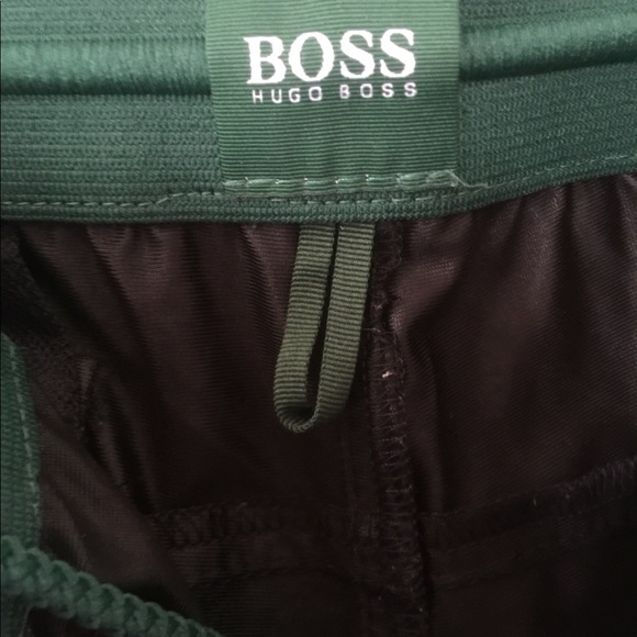 COPY - HUGO BOSS fit and a dry active pants - Picture 3 of 7